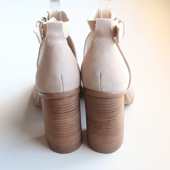 Marc Fisher Beige Laser-cut Suede Leather Peep Toe Block Heel Ankle Strap Sandal - Picture 6 of 16